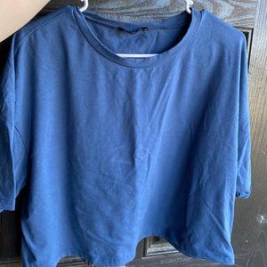 SHEIN Crop Top; Blue 1xl